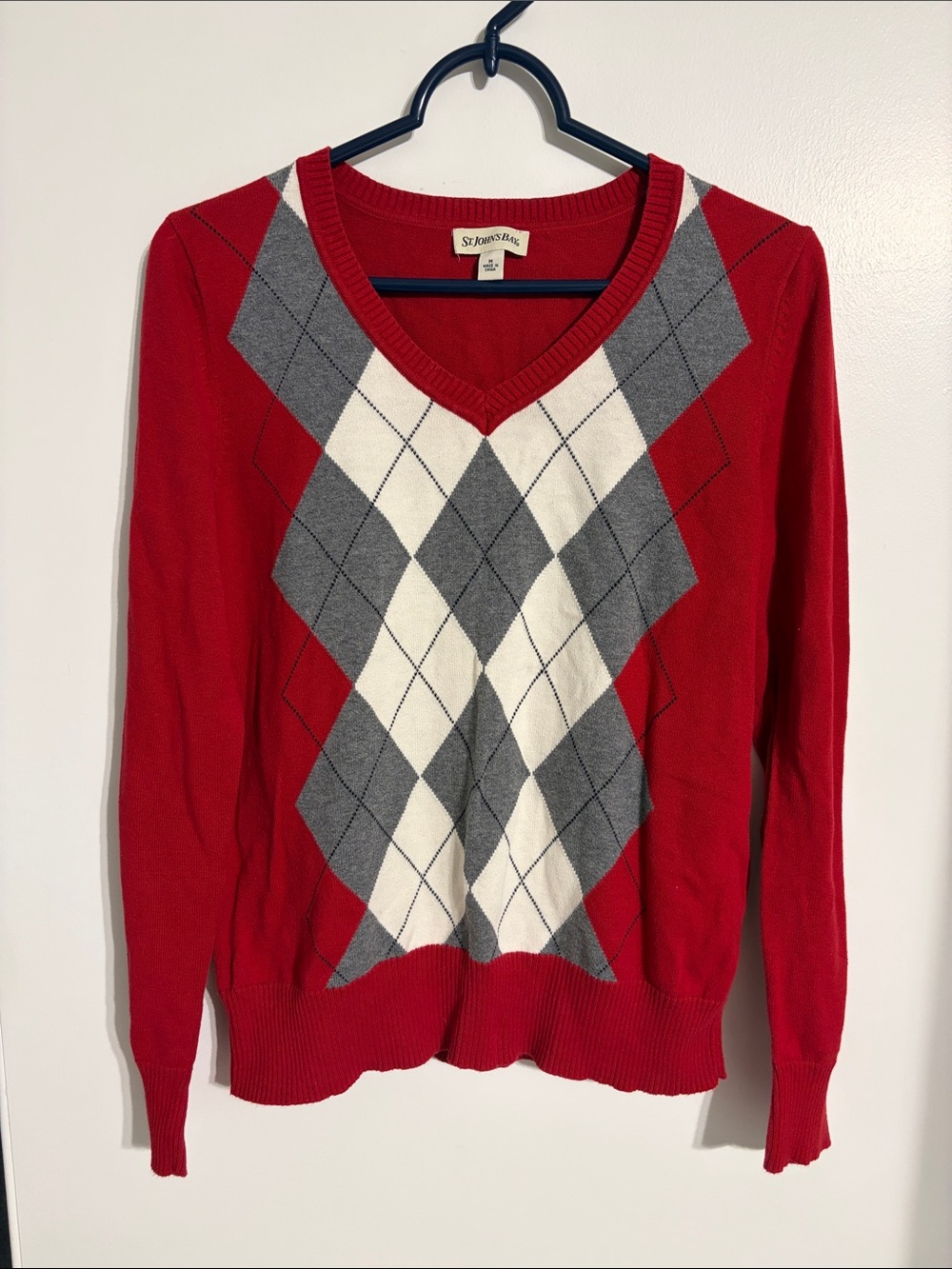 St. John's Bay Red Argyle V-Neck Sweater with Gray and Cream Diamonds